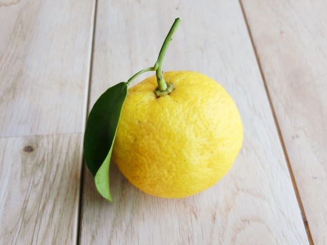 柚子を使い切る 柚子の皮と果汁の保存方法 人気レシピ 活用法も 農業 ガーデニング 園芸 家庭菜園マガジン Agri Pick