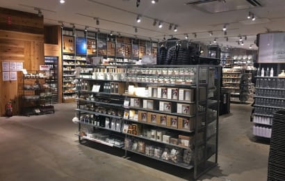 無印のキャスター付きワゴンを買うか検討