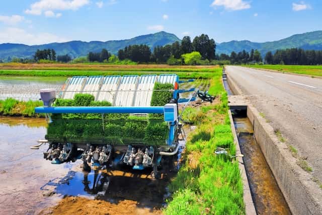 田植え機