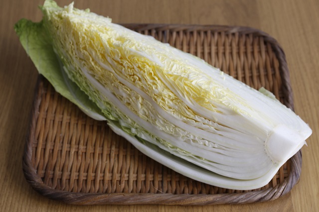 白菜を天日干し