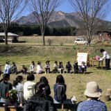 野外での卒園式