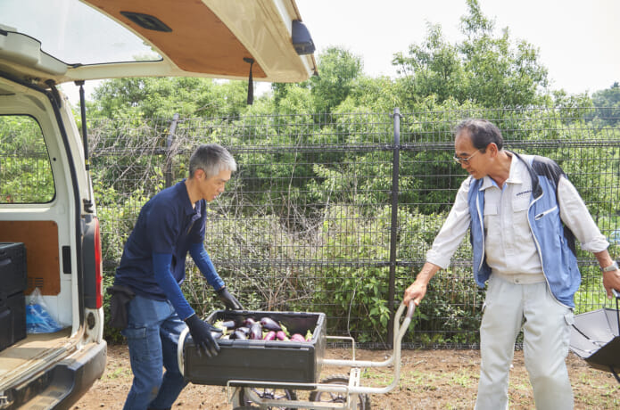 指導を受ける大柳さん